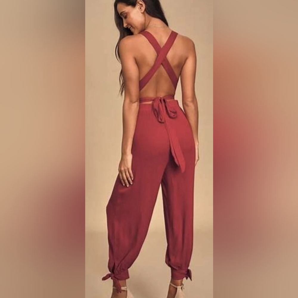 LULU'S Lolinda Halter Berry Red Jumpsuit Size Small - Picture 9 of 14